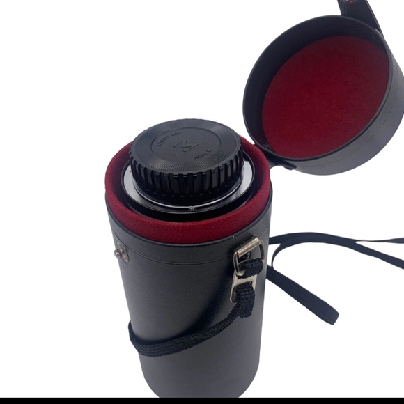 Sigma Zoom 70-210mm 1:4-5. Lens for Konica and Case Made in Japan - Picture 10 of 12